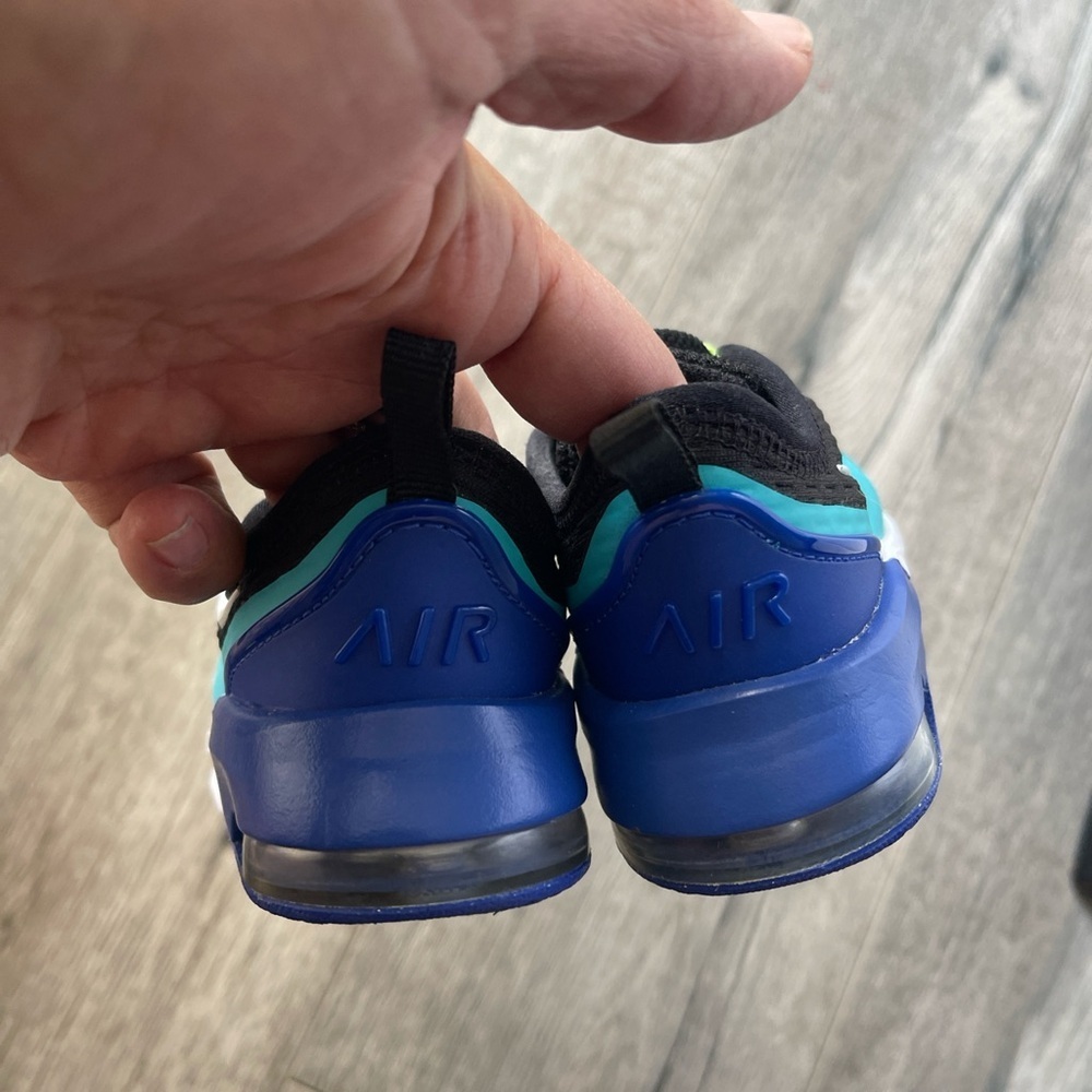 Nike Kids' Black & Teal Slip-On Sneakers with Neon Green Accents - Picture 5 of 7